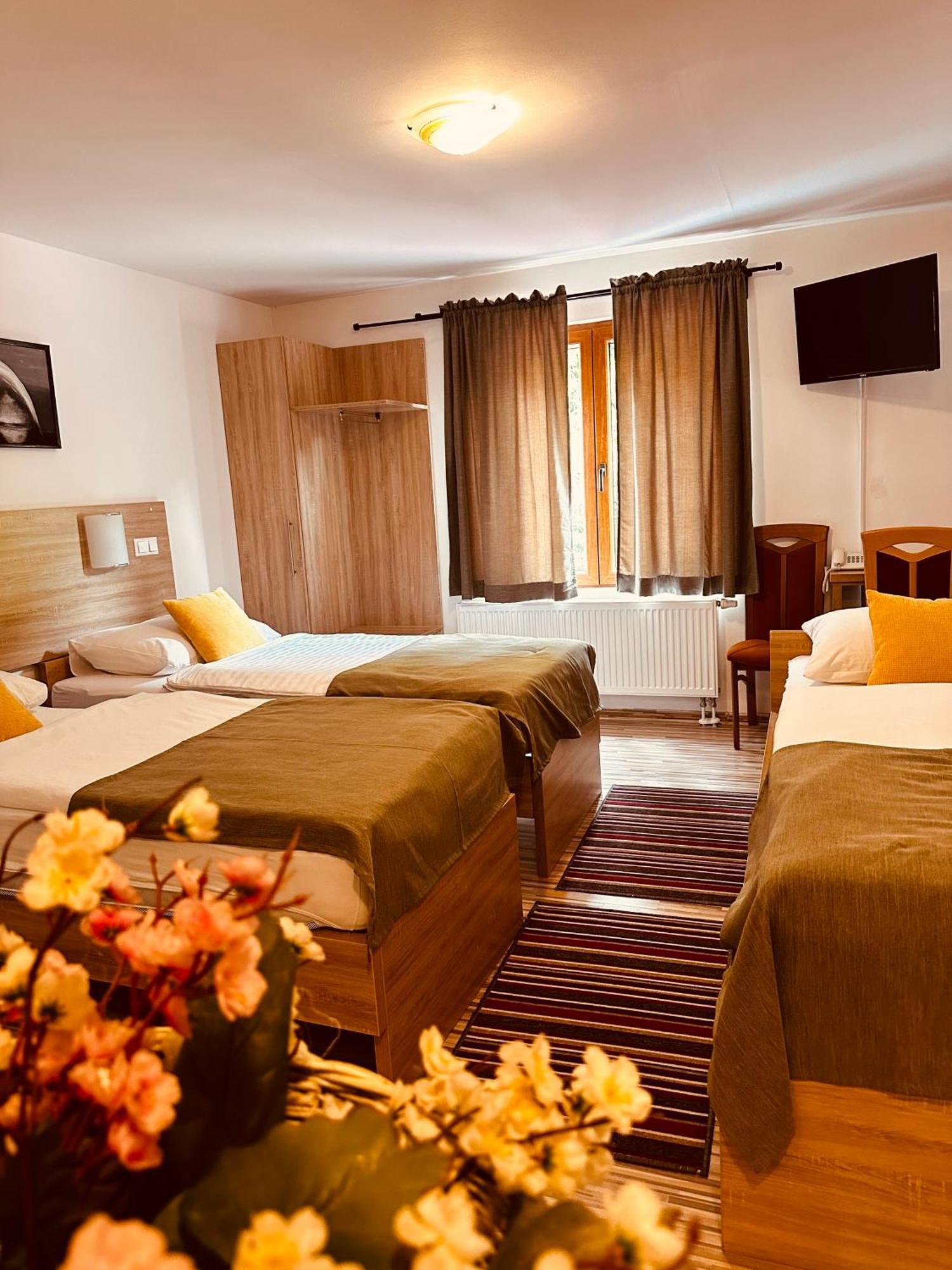 Motel Stovrela Cazin Bagian luar foto
