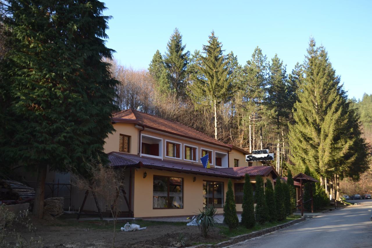 Motel Stovrela Cazin Bagian luar foto